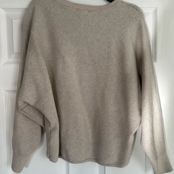 Calvin Klein Jeans Logo Dolman Sleeve Sweater - Picture 3 of 8